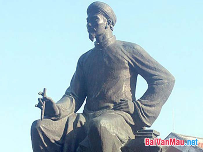 Viết bài văn nói về cuộc đời của Nguyễn Du và tác phẩm truyện Kiều